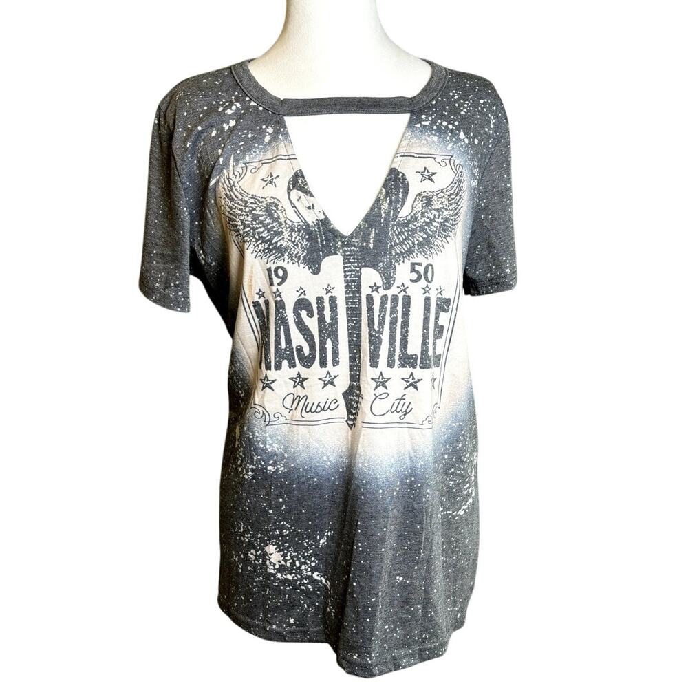 Nashville Womens Short Sleeve V-Neck Music City Guitar Festival Top Large NWOT